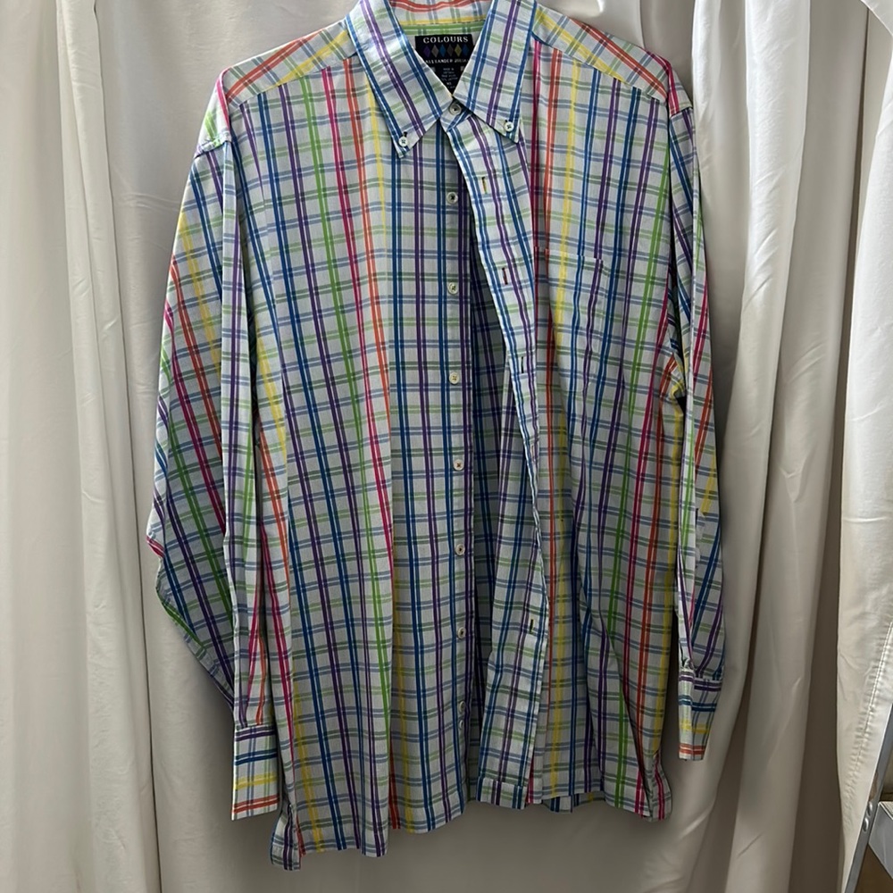 Colours XL shirt